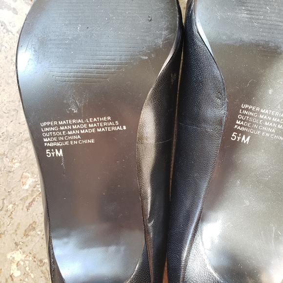 Vianni Collection Pointed Loafers - size 5.5M, black - Picture 3 of 3